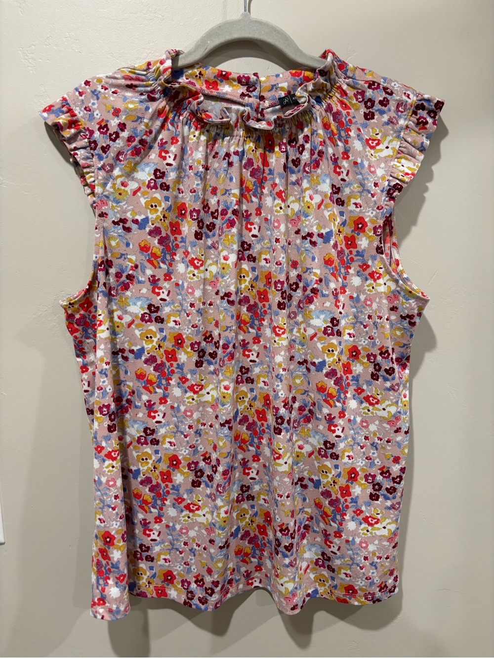 Adrianna Papell Pink Floral Ruffle Neck Sleeveless Top